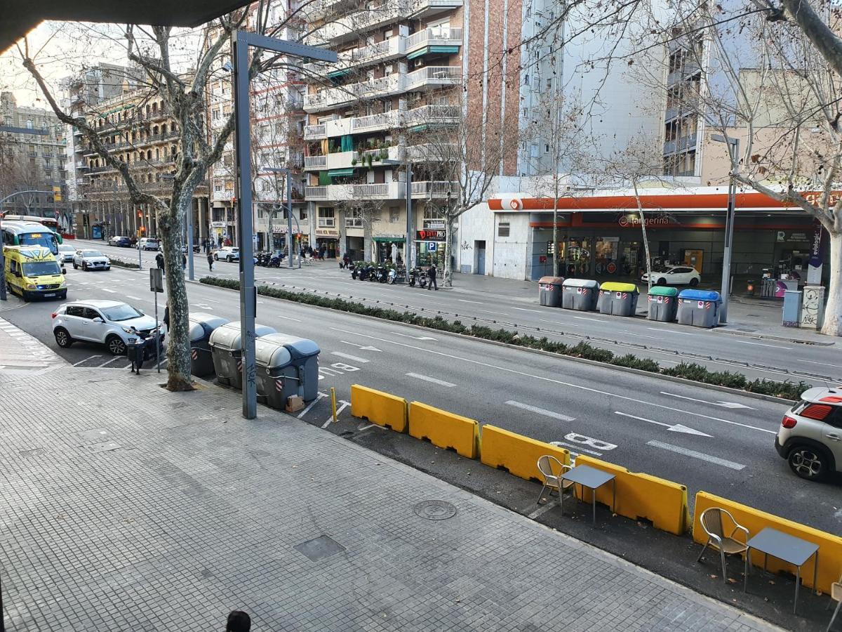 Hostal Rio De Castro Barcelona Ngoại thất bức ảnh