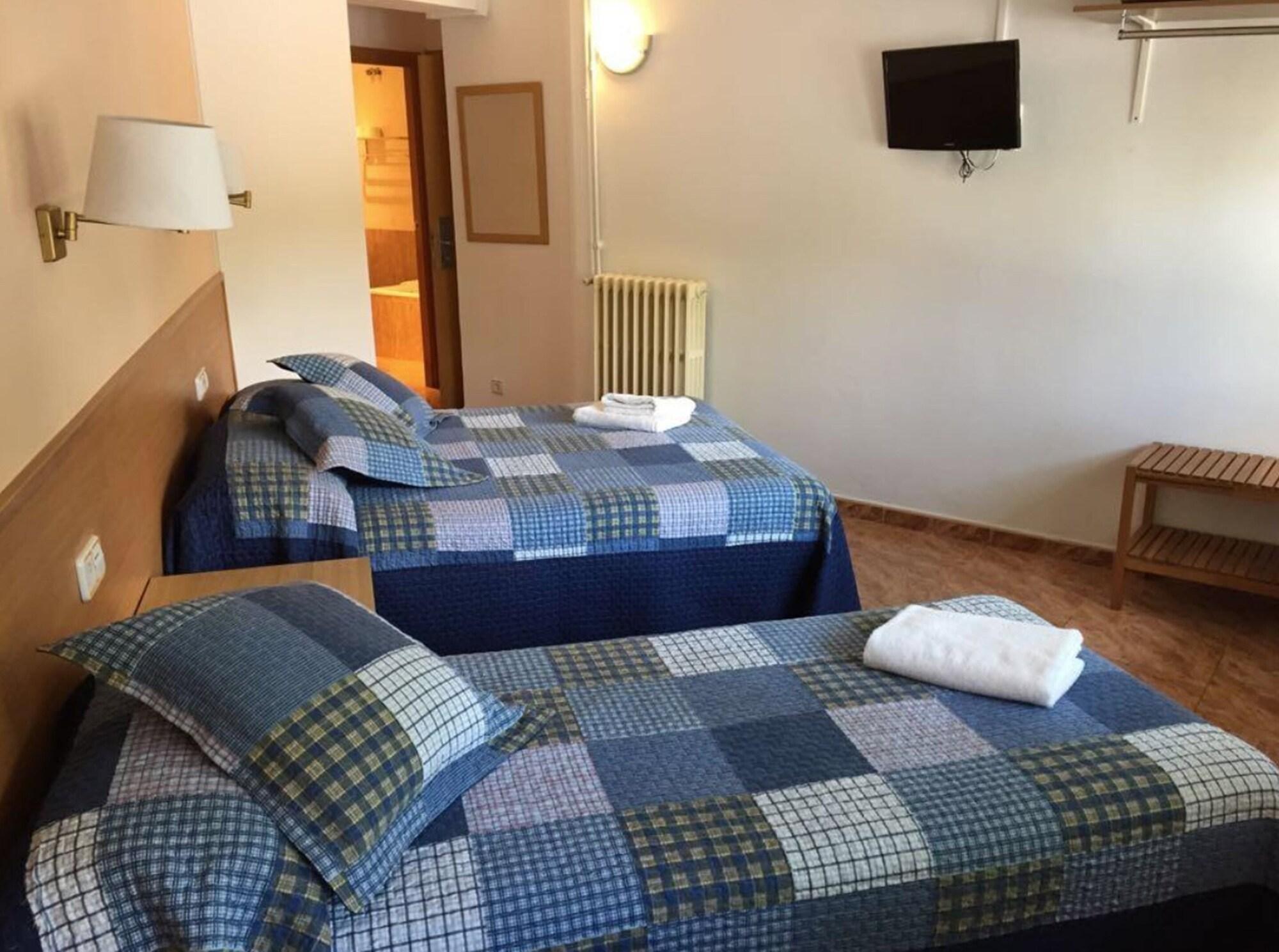 Hostal Rio De Castro Barcelona Ngoại thất bức ảnh