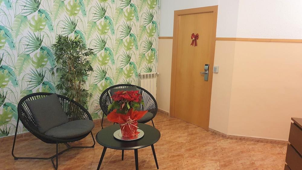 Hostal Rio De Castro Barcelona Ngoại thất bức ảnh